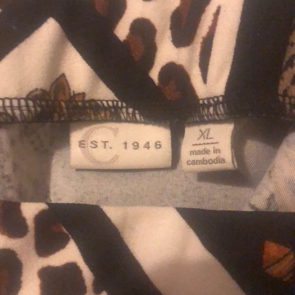 Skirt - Picture 2 of 2